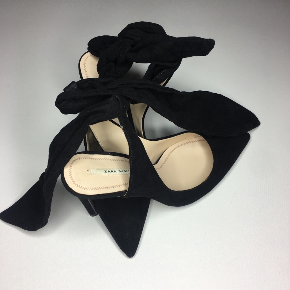 Black suede pointed toe heels - Picture 2 of 4